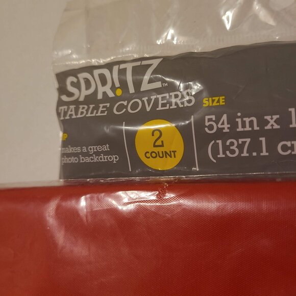 2 PKGS SPRITZ TABLE COVERS (4 TOTAL) - RED - Picture 3 of 4